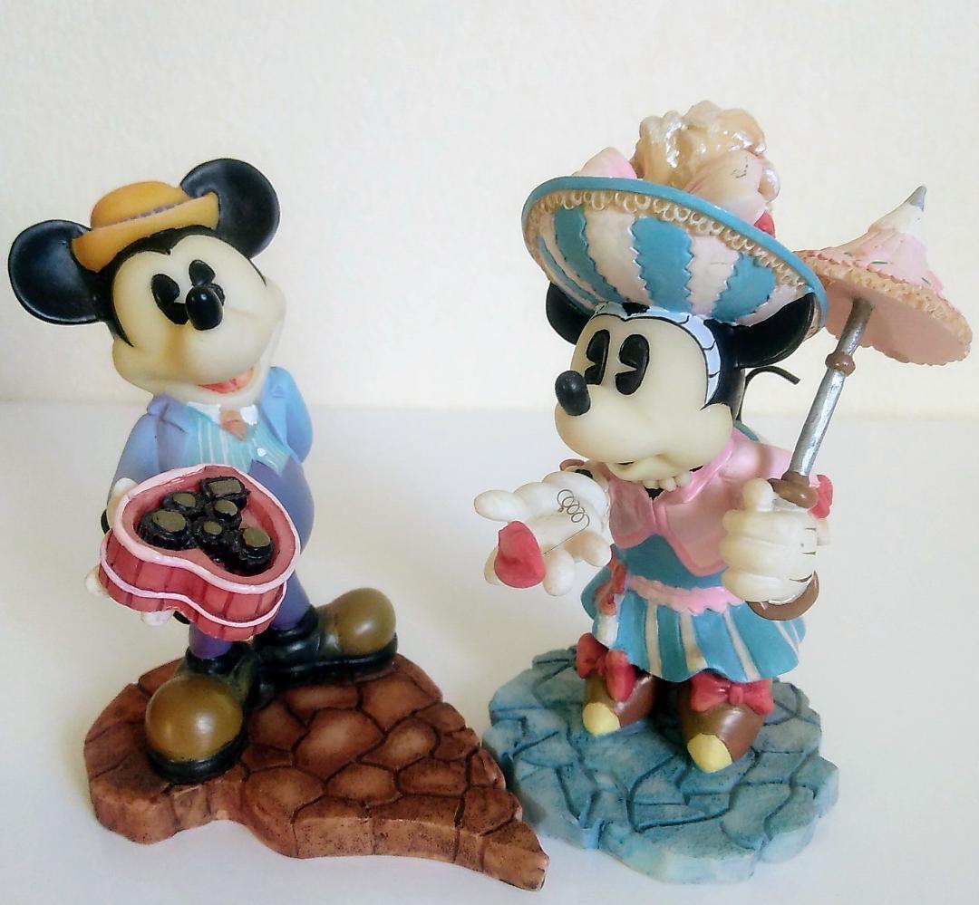 ミッキーマウス ・ ミニーマウス　　　　　エネスコ　フィギュア