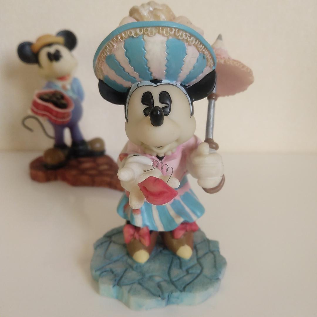 ミッキーマウス ・ ミニーマウス　　　　　エネスコ　フィギュア