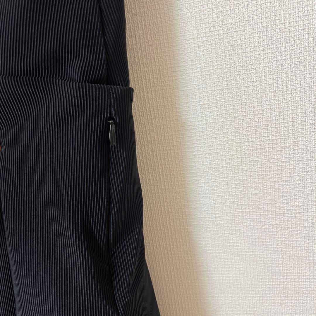 【美品】UN3D.アンスリード　バックストラップオールインワン水着　38