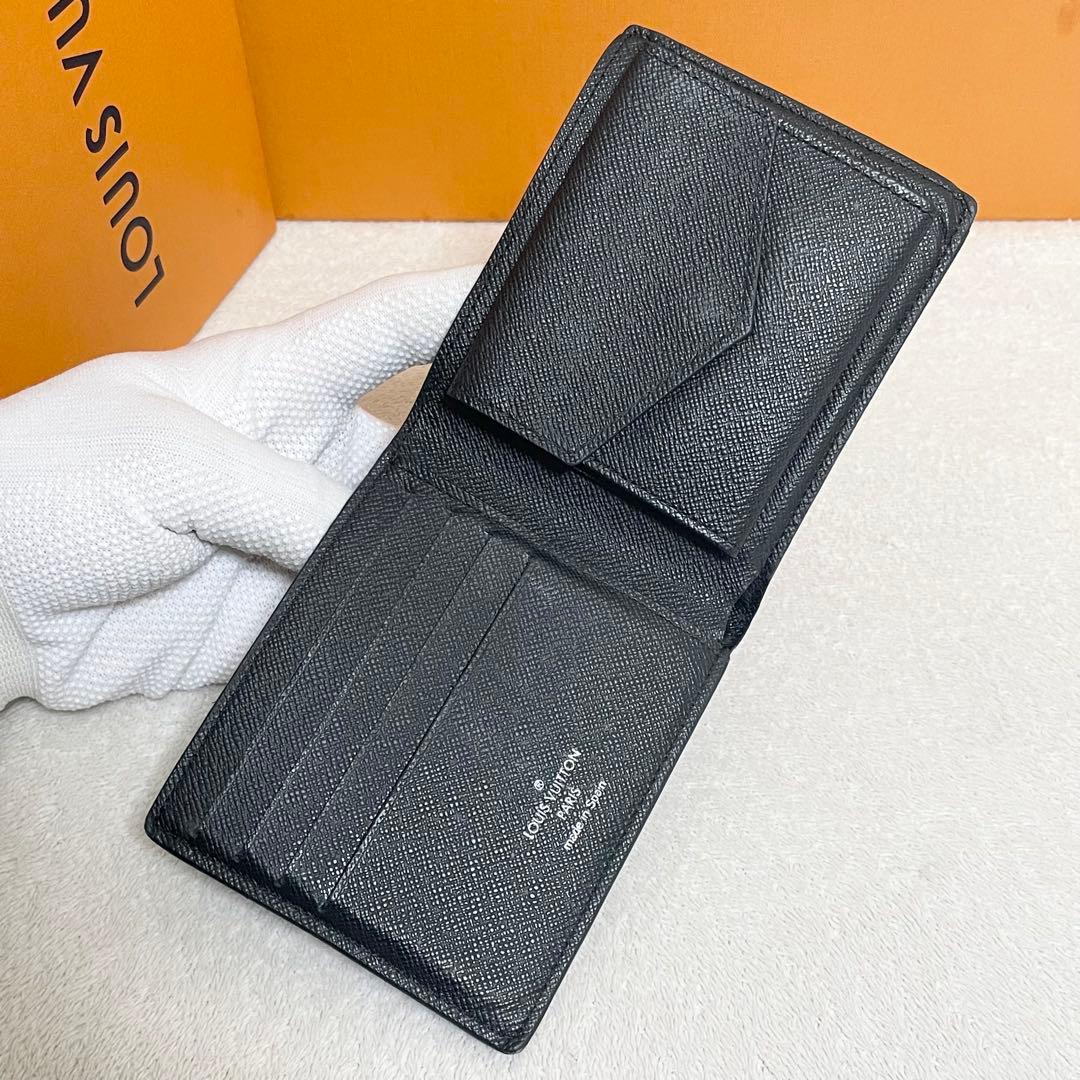 【新型】ルイヴィトン エクリプス 二つ折り財布 ポルトフォイユマルコ