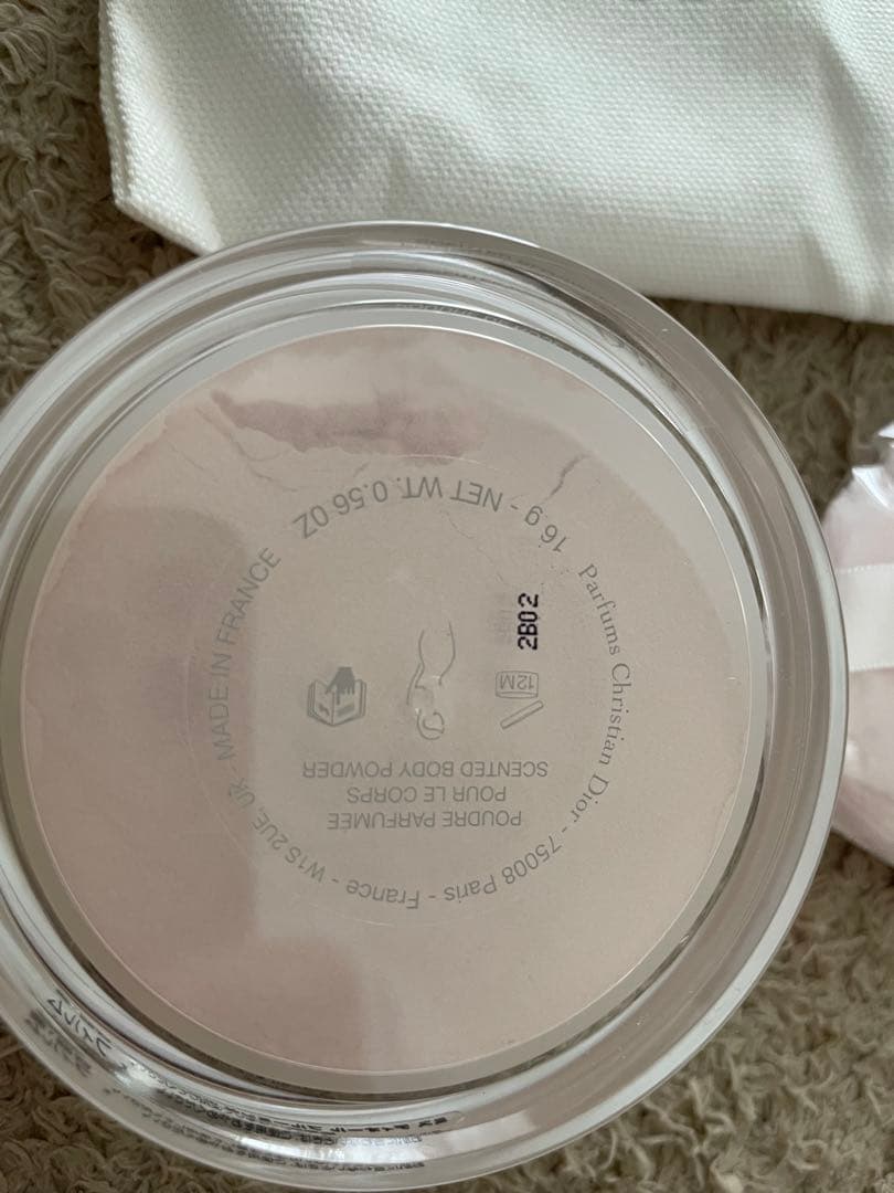 Dior サクラ リキッド ハンド＆ ボディソープ　ミスディオールボディパウダー