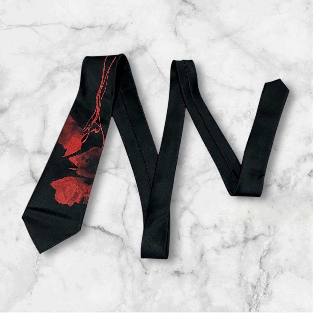 Yohji Yamamoto ヨウジヤマモト　ネクタイ　黒　モード　ソリッド