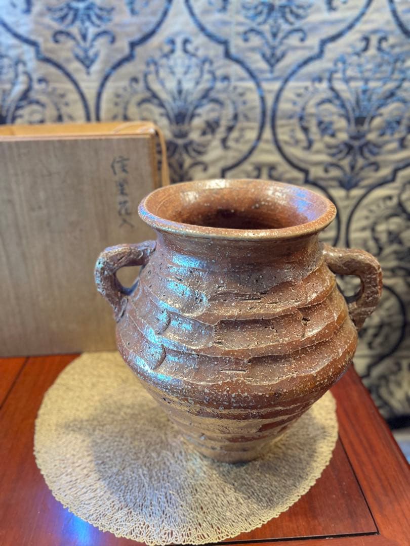 信楽焼耳付き　花入　壷　Japanese traditional crafts