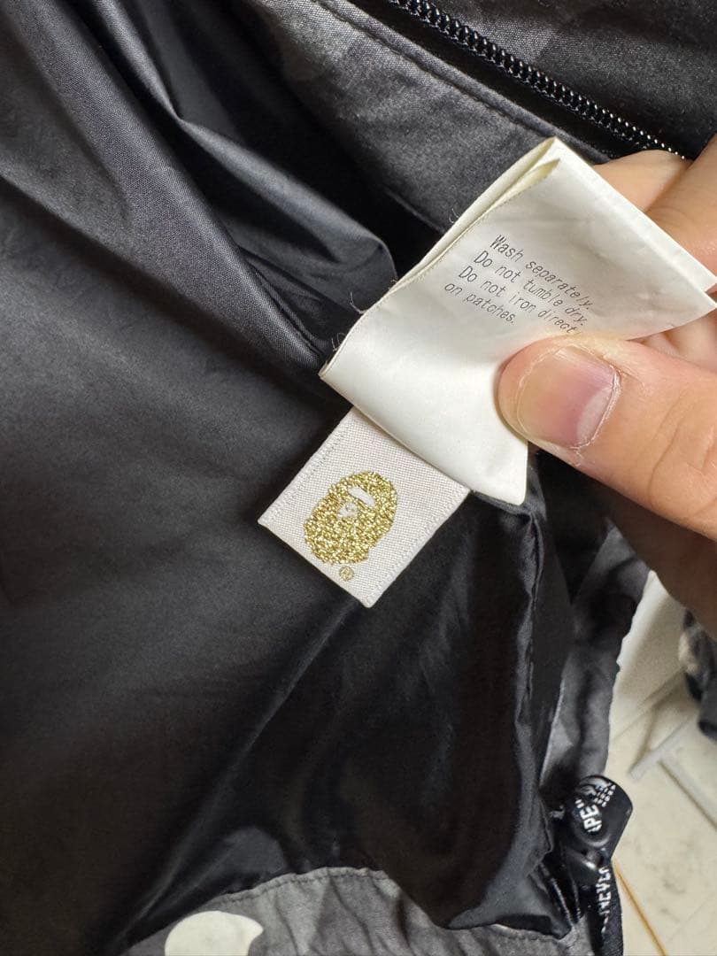 APE スノボジャケット　ブラックカモ