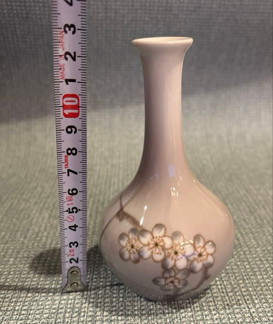 Ｂ＆Ｇ　花瓶