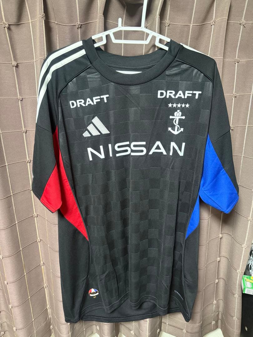 横浜Fマリノス　ユニフォーム