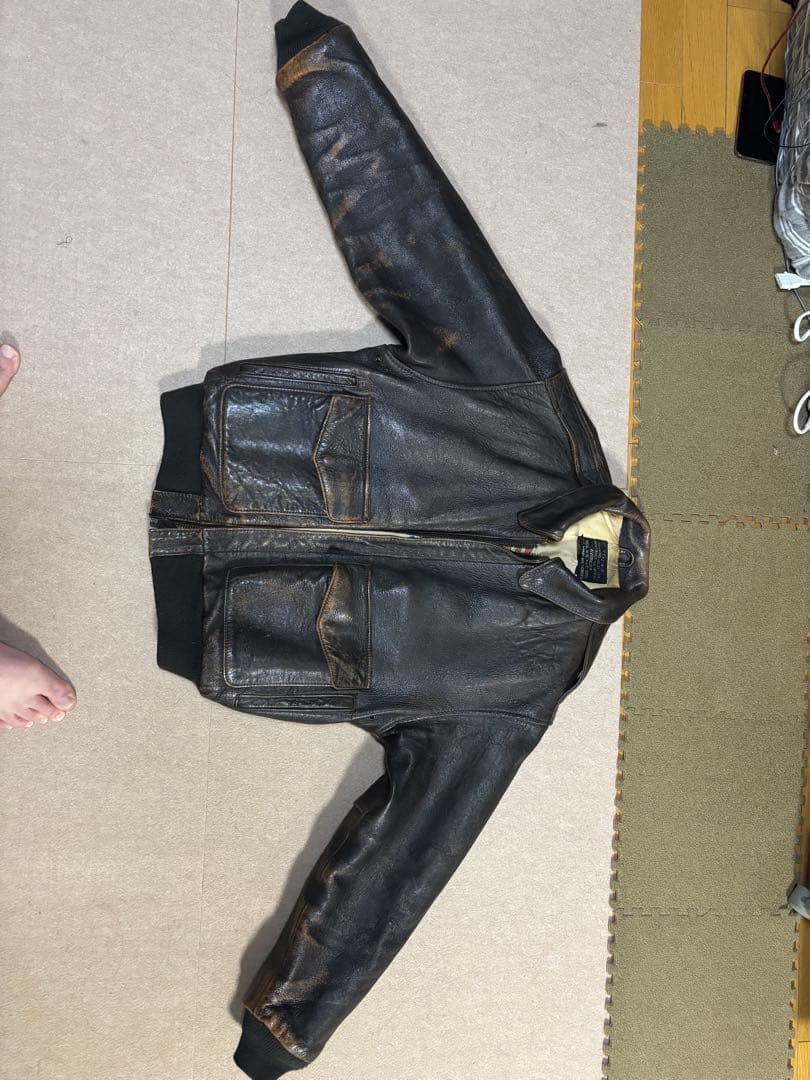 あ様AVIREXアヴィレックス A2 レザーフライトジャケット サイズ M 古着