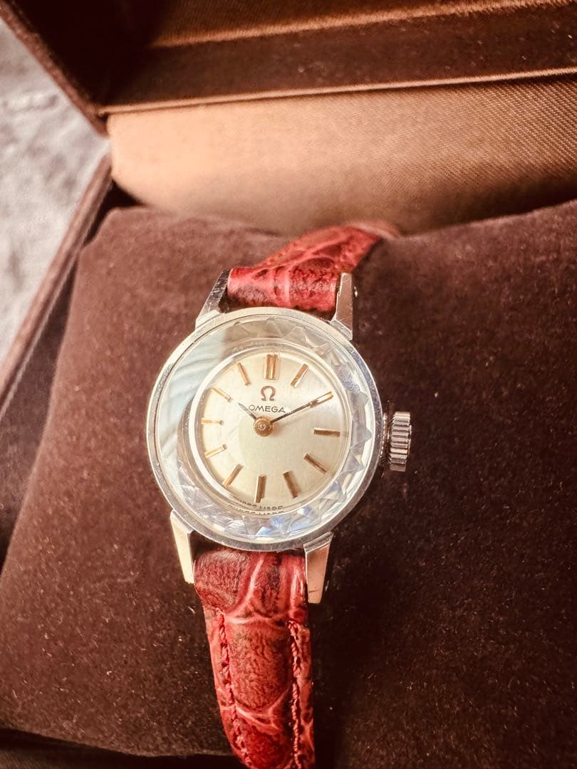 美品⭐︎ OMEGA レディース　アンティークウォッチ