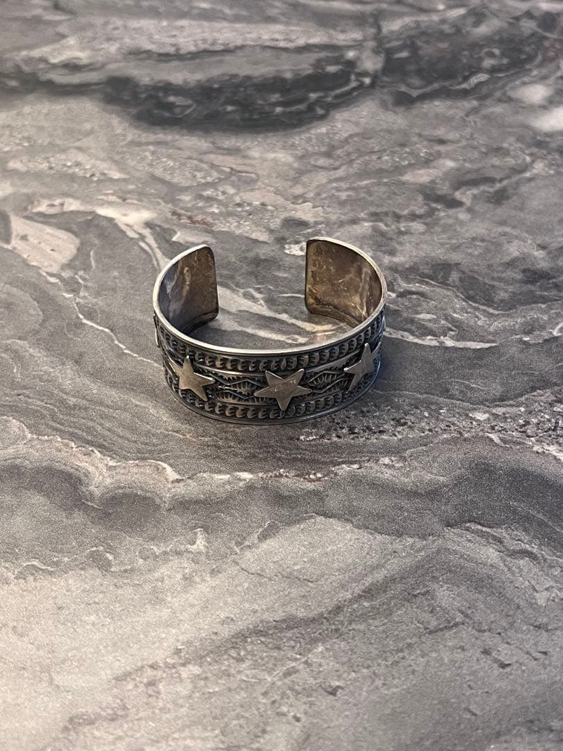 SUNSHINE REEVES （サンシャインリーブス) シルバーワイドバングル