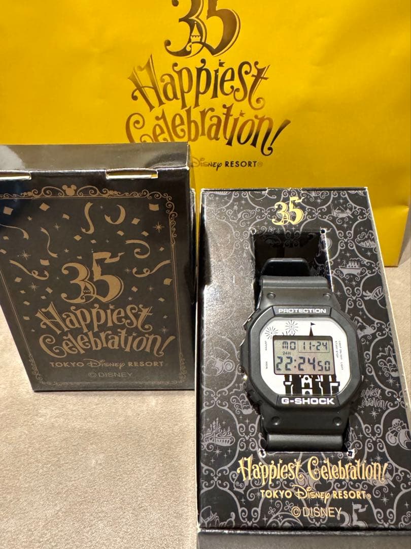 【12/1〜7限定】ディズニー35周年 G-SHOCK 限定3500本 認定証付