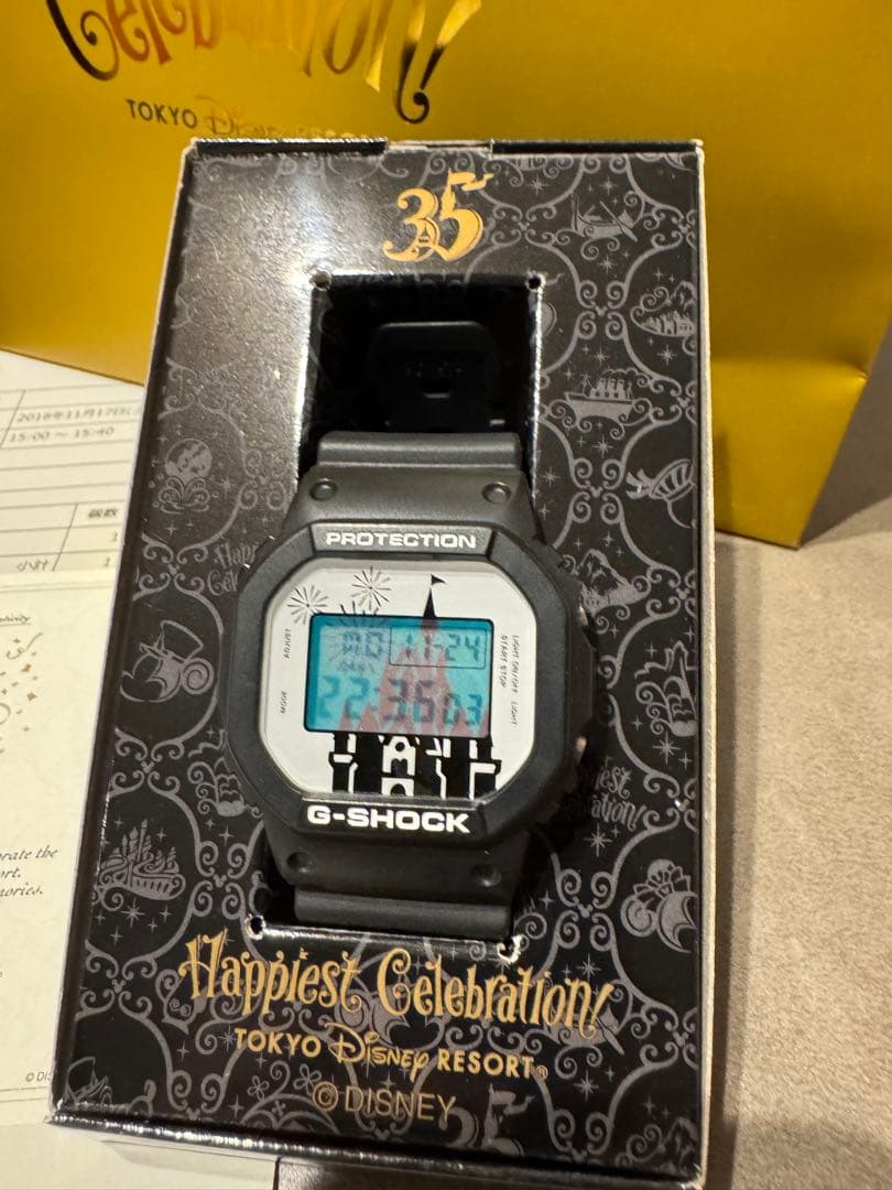 【12/1〜7限定】ディズニー35周年 G-SHOCK 限定3500本 認定証付