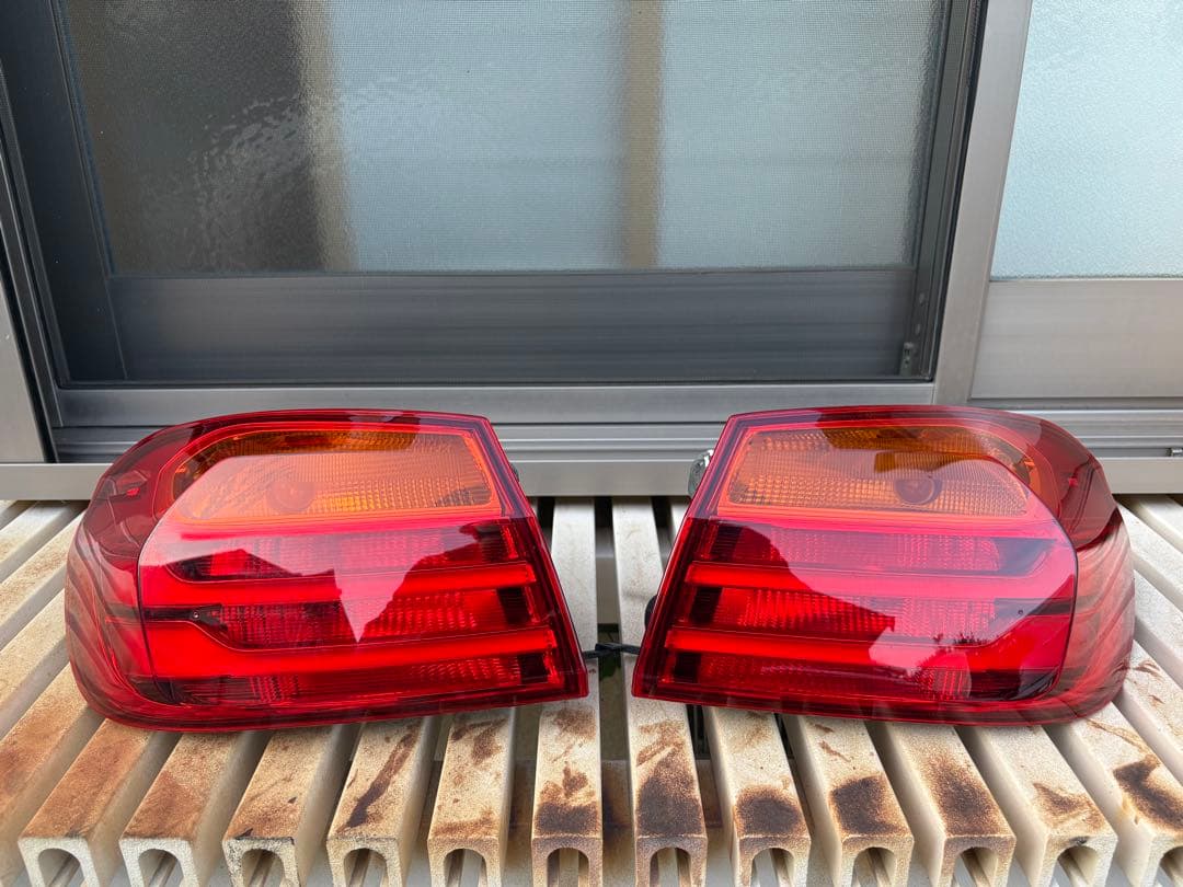 bmw 4シリーズ 420i着用　テールライト左右セット　美品