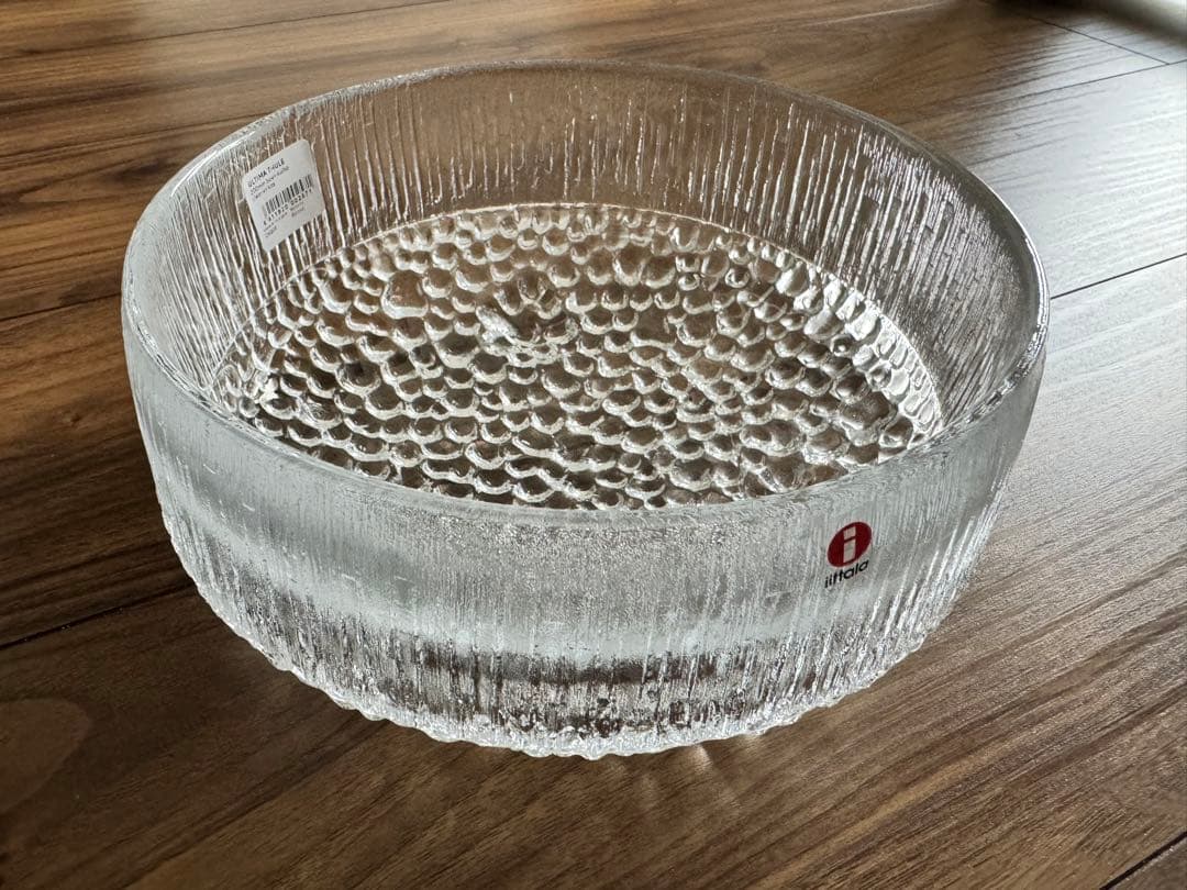 イッタラ　ウルティマ ツーレ　ボウル20cm（定価以下）値下げしました