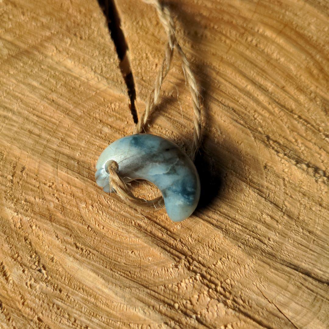 【糸魚川翡翠】勾玉 《入りコン沢》