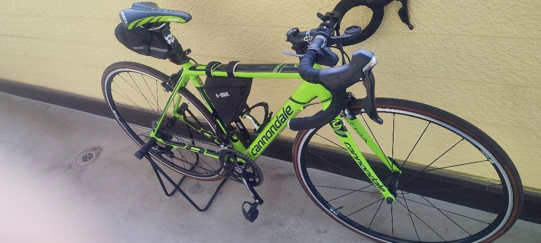 Cannondale ロードバイク CAAD8グリーン105コンポDTswiss