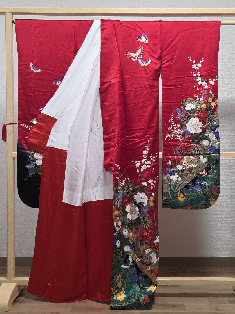 D2 振袖・襦袢セット牡丹の花 金彩 金駒刺繍 袷 正絹 成人式 着物