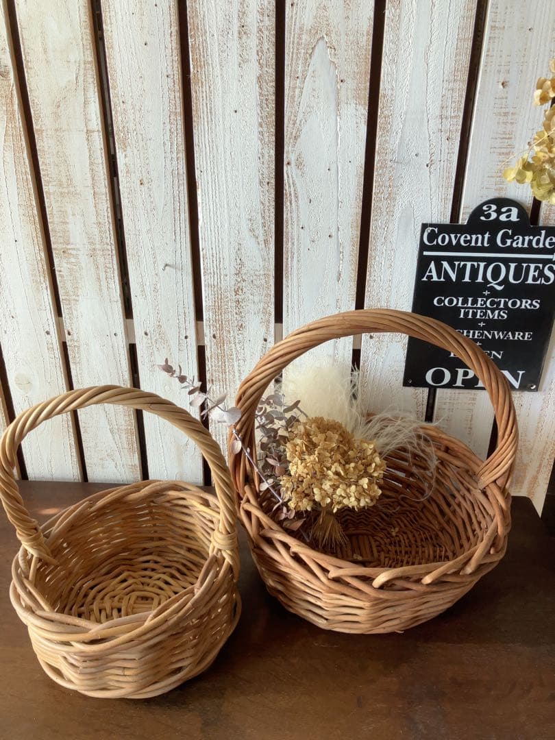 ヴィンテージ　手付き　バスケット　ナチュラル　ワンハンドル　2つセット