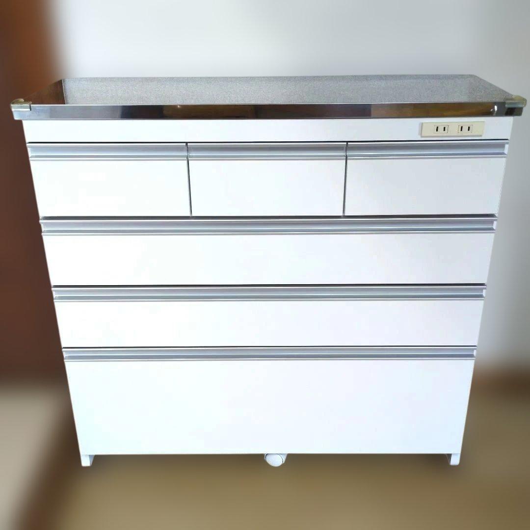 キッチンカウンター 薄型 天板ステンレス鏡面仕上げ