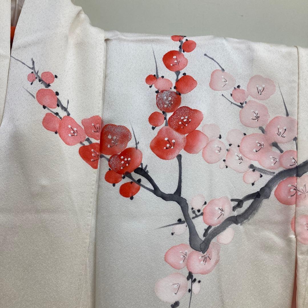 紅梅白梅　花柄振袖 着物
