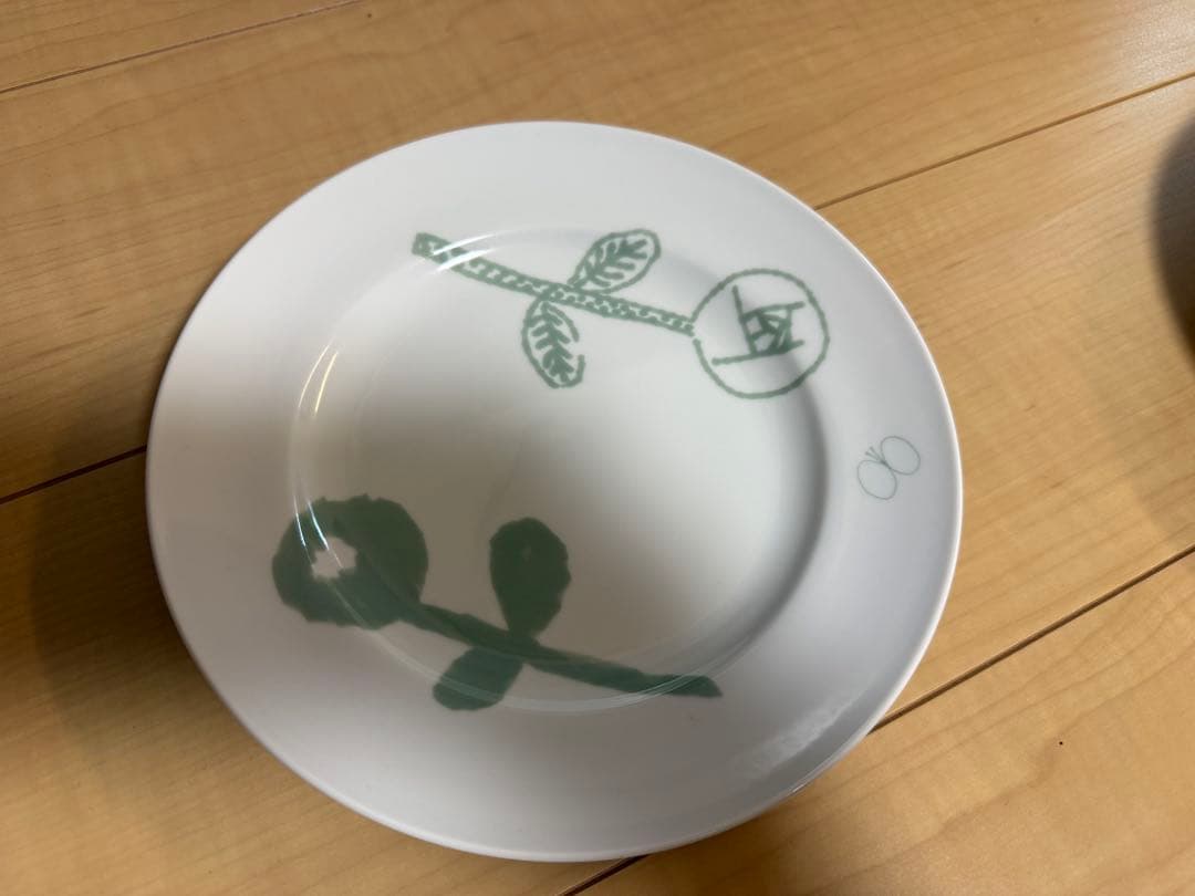 fuwa fuwa　浅皿2枚　深皿2枚