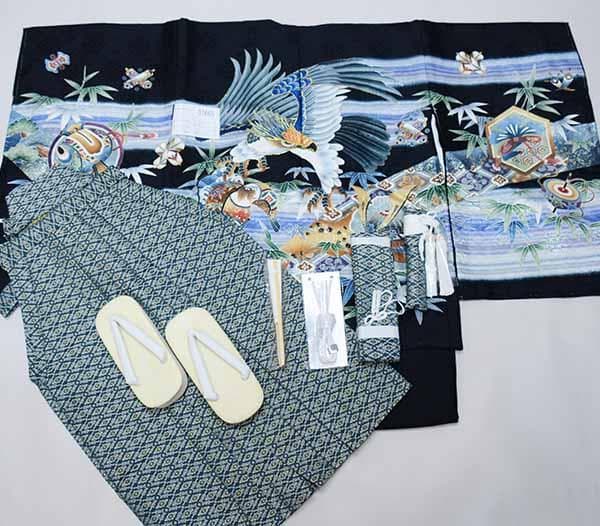 七五三 五歳 男児 羽織袴フルセット 金刺繍 黒地 鷹 袴変更可 NO37665