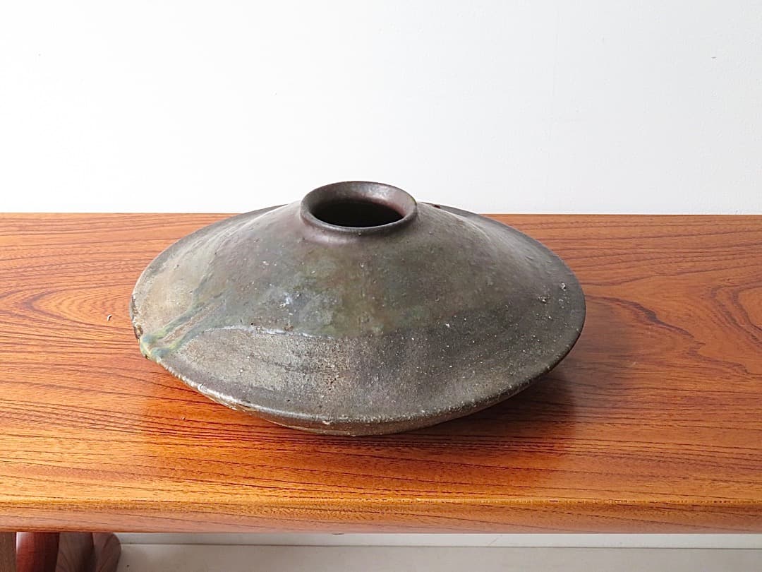 【期間限定値下】青娥窯　松元洋一作③　銀継ぎ有り『自然釉算盤花入小』　穴窯焼成