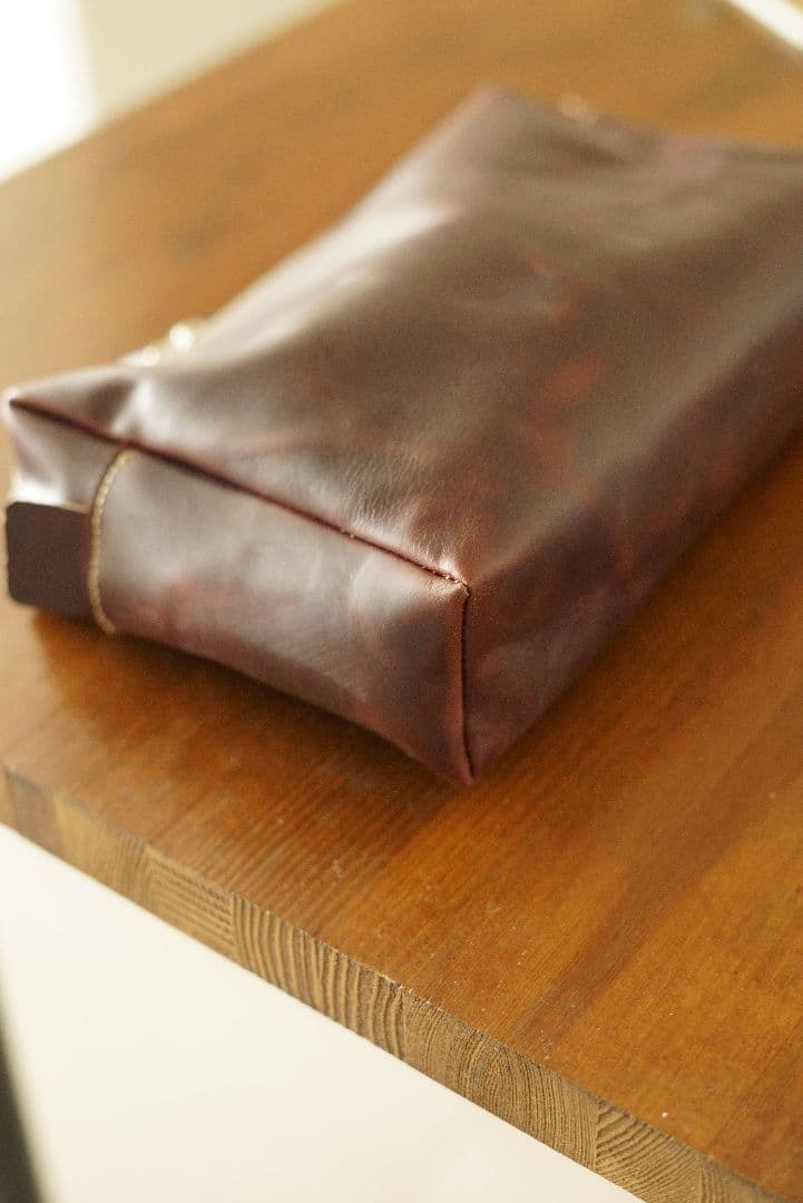 クロムエクセルレザーの大型ポーチ バーガンディ サイズカラーオーダー可能