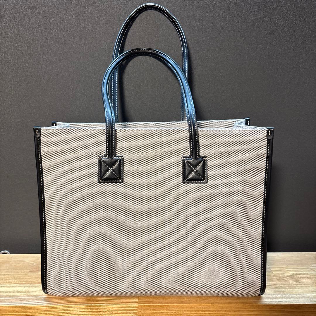 【未使用】Burberry フレヤトートバッグ
