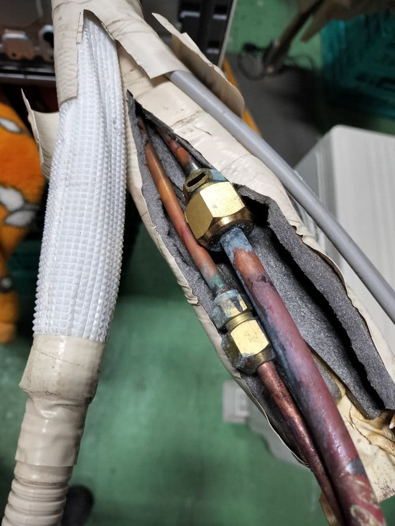 即*須様 ◆直接引き取り限定◆HITACHI RAS-AJ22K 21年製　リモ