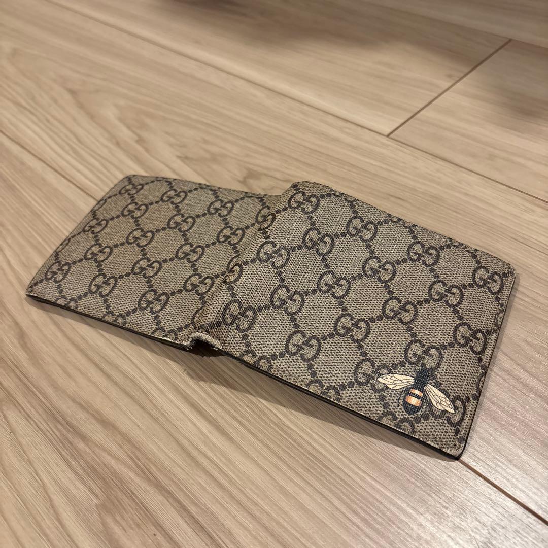 GUCCI グッチ 蜂 二つ折り財布