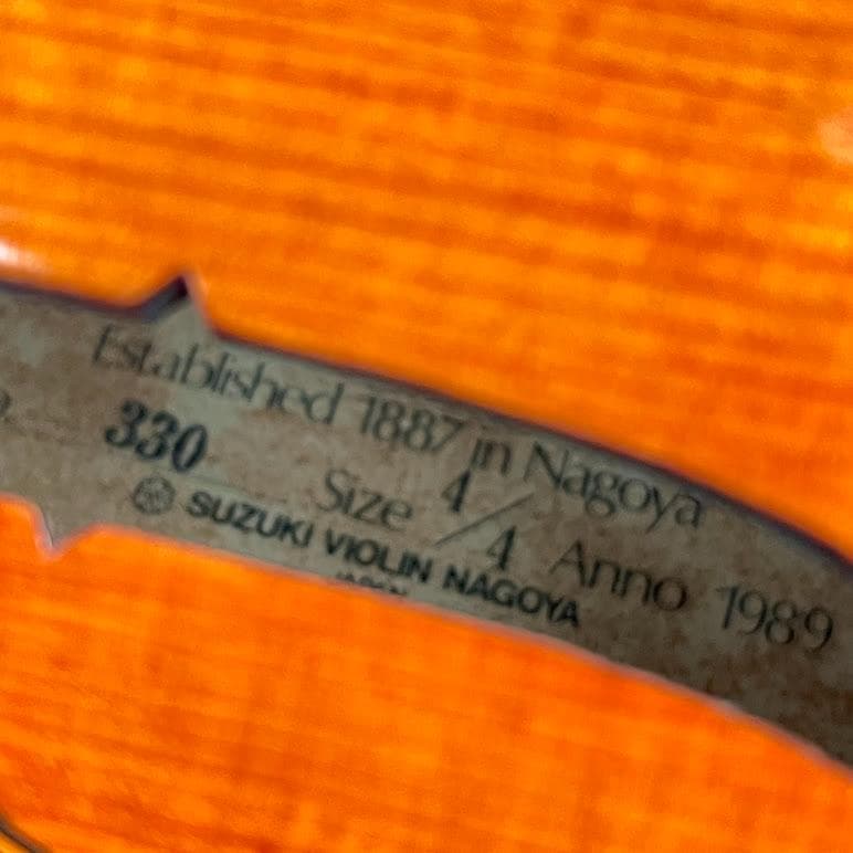 極美虎●鈴木バイオリン● No.330 4/4 1988年製 極美品 杉藤弓付