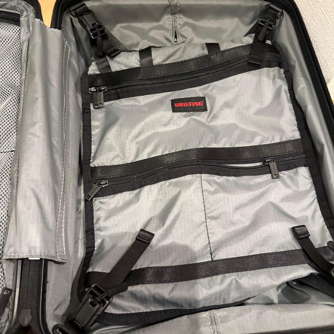 ブリーフィング　キャリーケース