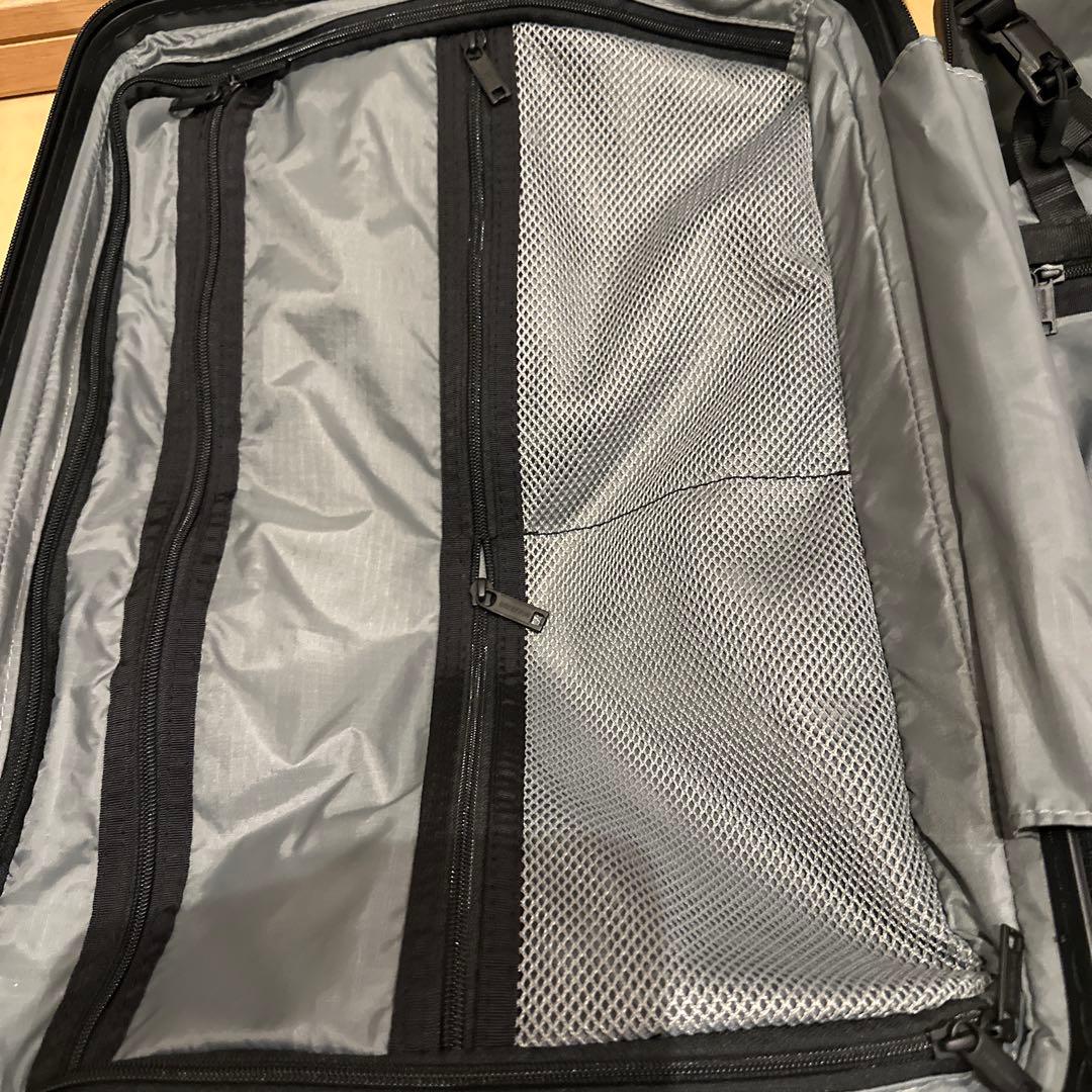 ブリーフィング　キャリーケース