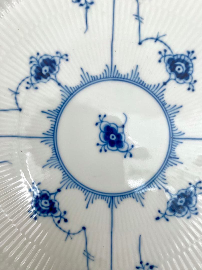 ロイヤルコペンハーゲンブルーフルーテッドフルレース27cm大皿ディナープレート