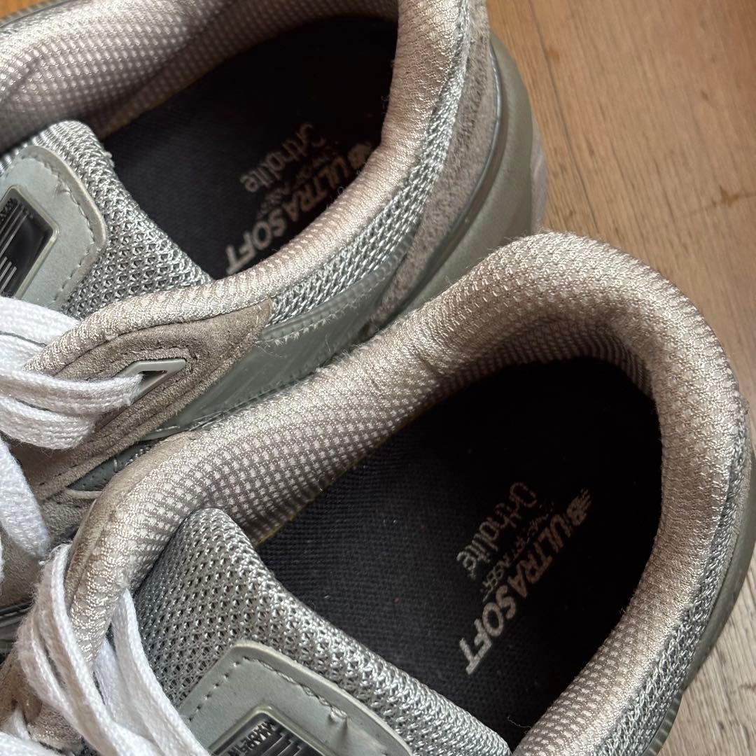 ニューバランス　990 v5