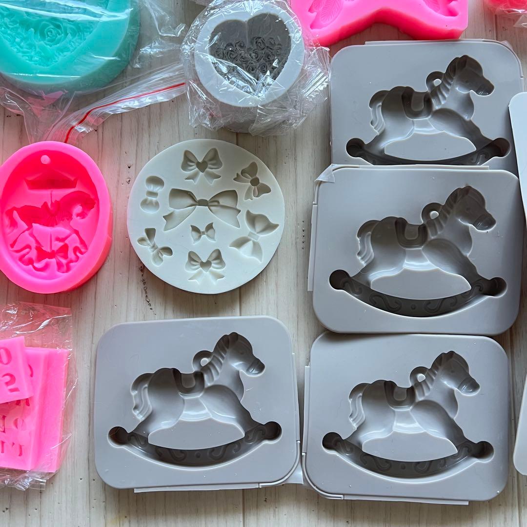石鹸 石膏 レジン キャンドル シリコンモールドセット 動物 植物等 33個入り