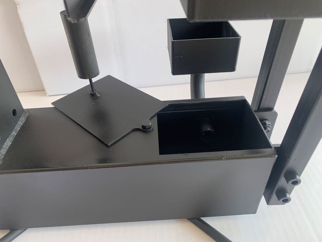 廃油ストーブ　高品質・高効率 ロケットストーブ　オイルタンク付き