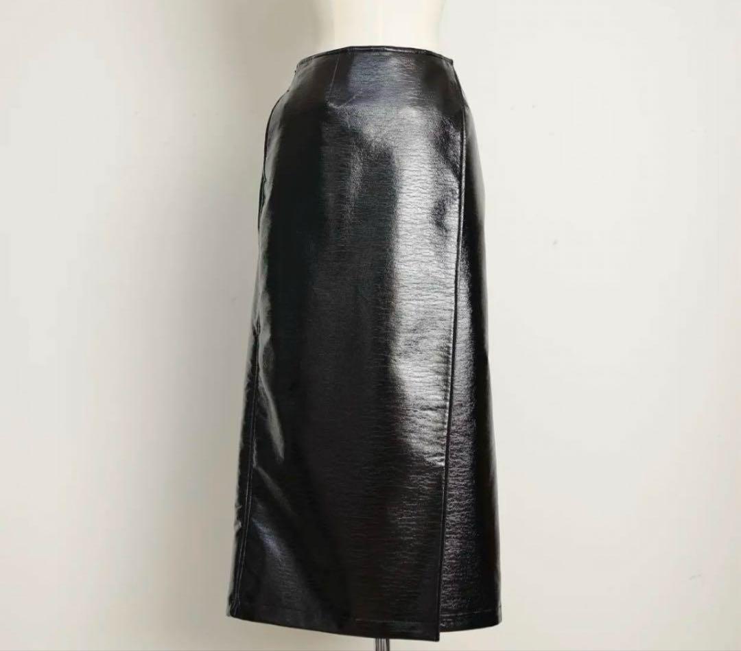 ジプソフィアgypsohila エナメルラップスカート　ブラック