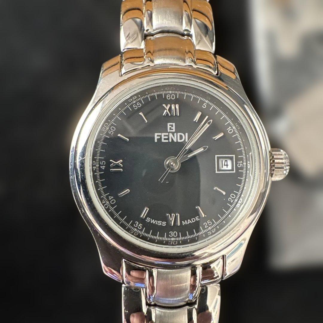 新品未使用（電池切れ）FENDI 腕時計 クォーツ 黒文字盤 ステンレス