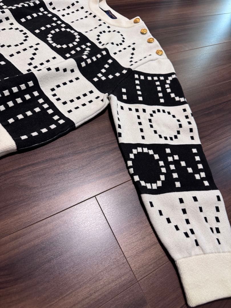 ルイヴィトン　シグネチャーチャンキーストライププルオーバー