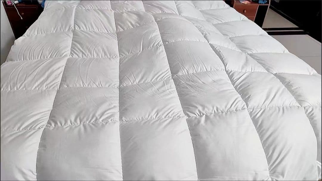 ホワイトキルティングポーランド產甲州羽毛掛け布団 ダブルサイズ180×220cm