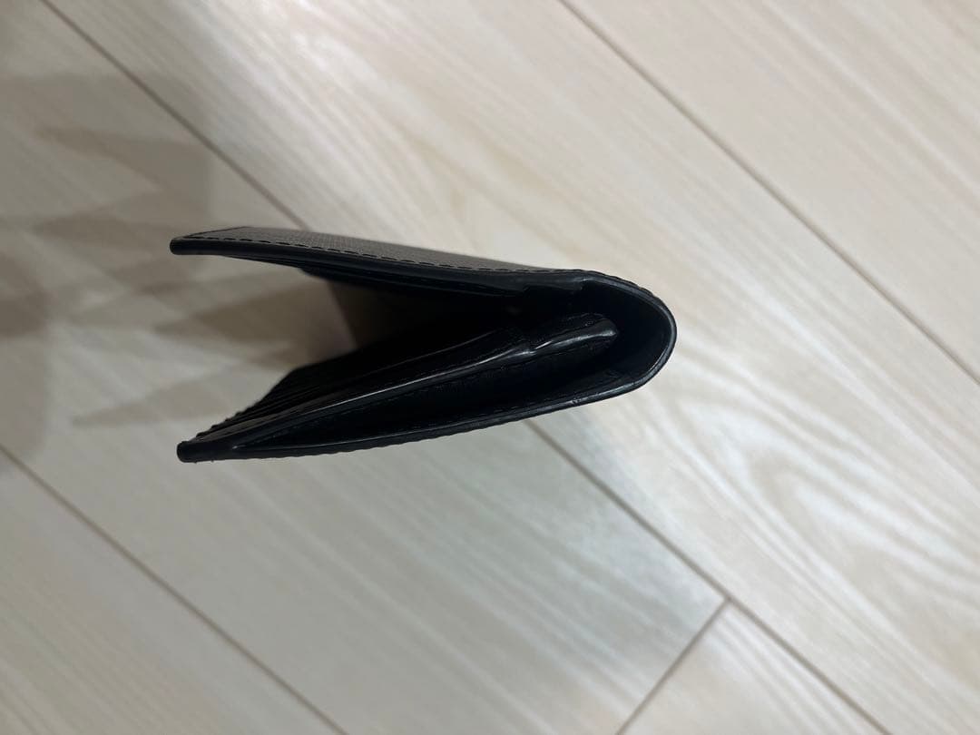 BURBERRY ブラックレザー長財布　値下げしました！