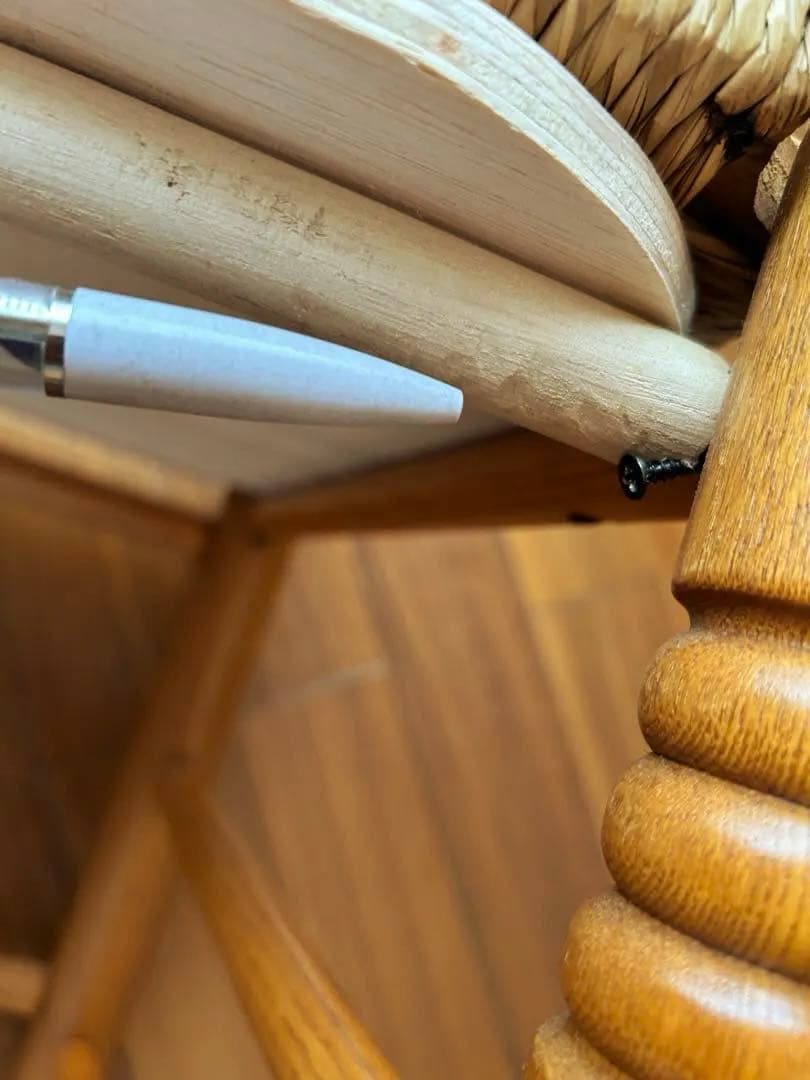 アントステラ(AUNT STELLA)のラダーバック・ダイニングチェア④リペア