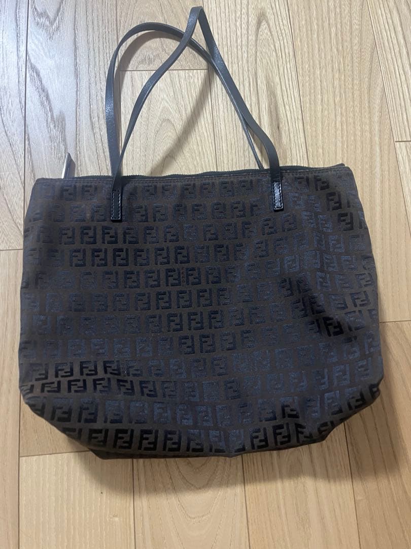 美品　FENDI ハンドバッグ ズッキーノ FF柄 ブラウン キャンバス