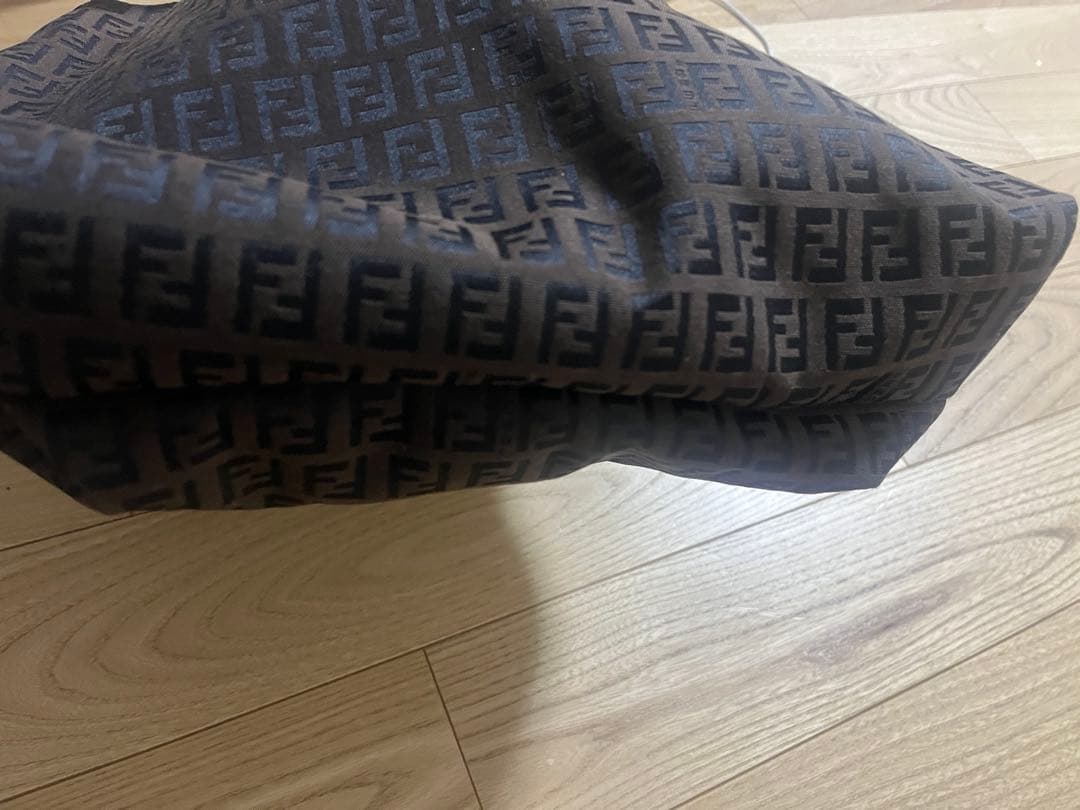 美品　FENDI ハンドバッグ ズッキーノ FF柄 ブラウン キャンバス