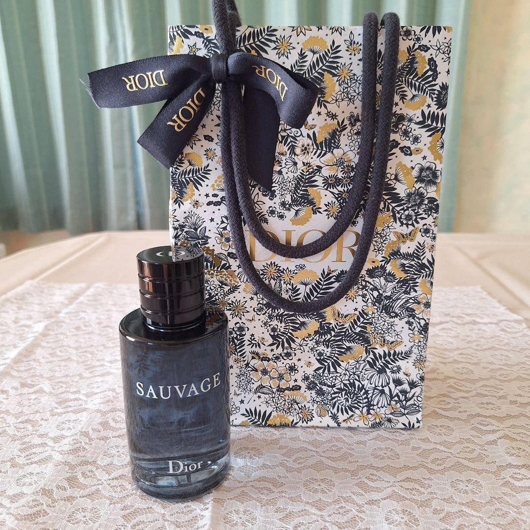 Dior SAUVAGE ソヴァージュ 【オードゥ トワレ】100ml 箱あり
