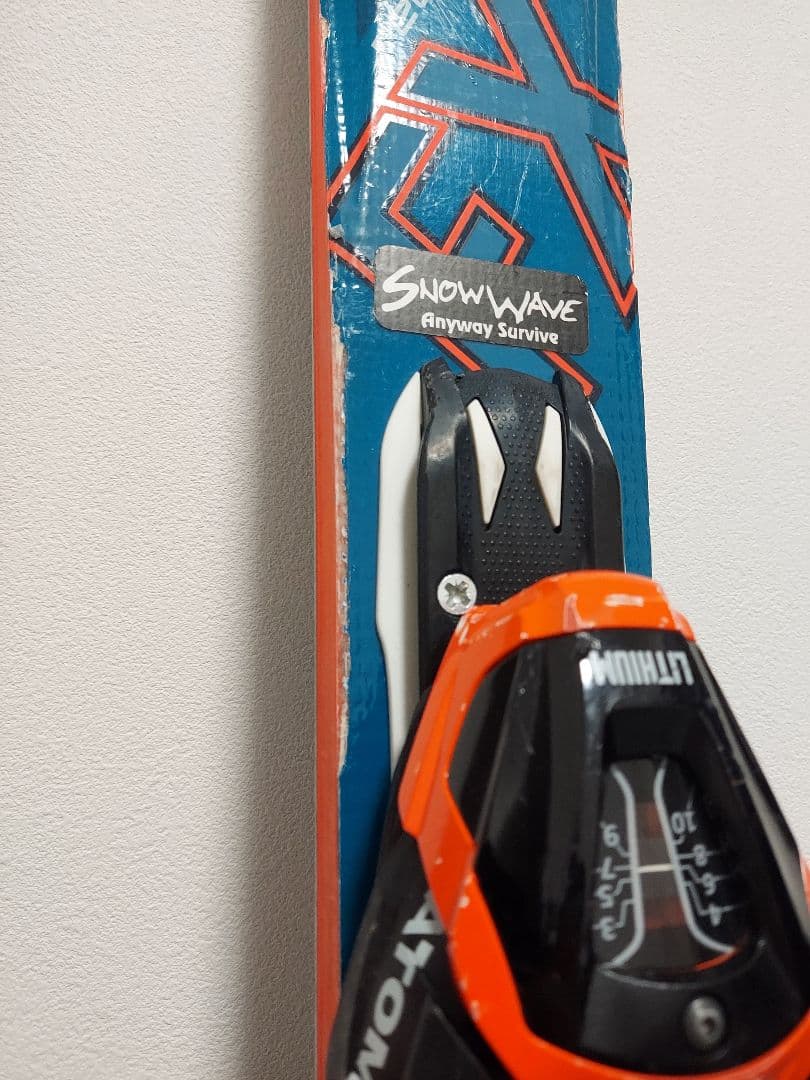 ATOMIC　スキー板　おまけつき