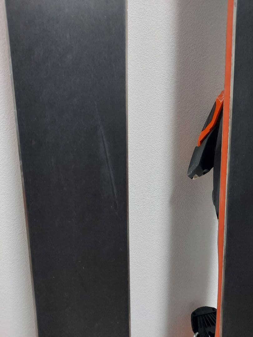 ATOMIC　スキー板　おまけつき