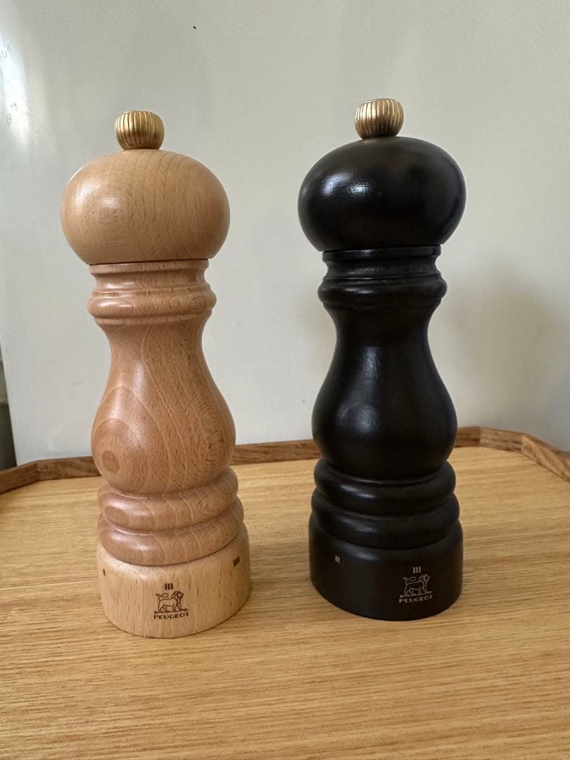 プジョー　木製　ペッパー　ソルト　ミル 2色セット