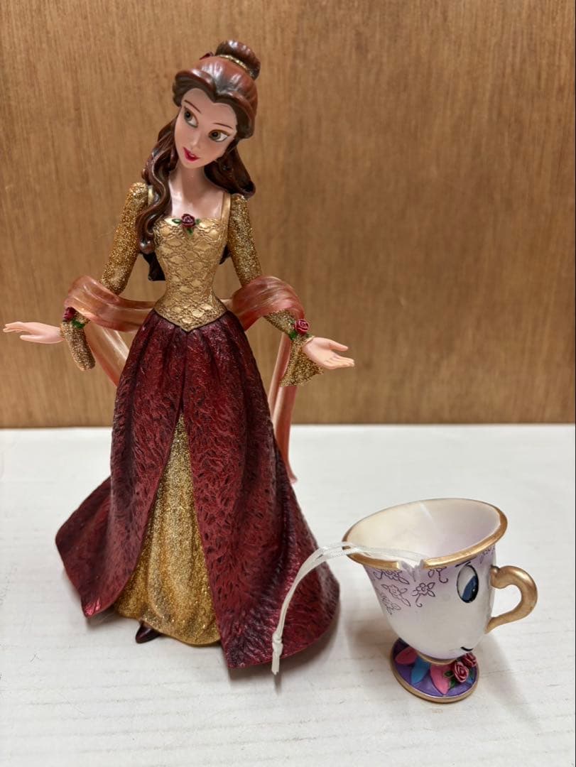 ディズニー エネスコ 美女と野獣 ( ベル )